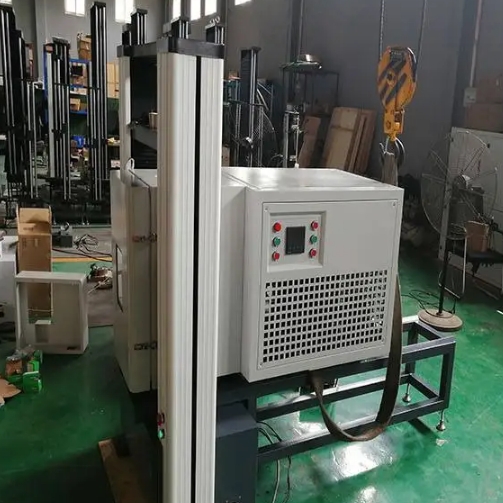 1706756674175653.png 1微機(jī)控制高低溫試驗機(jī)3.png